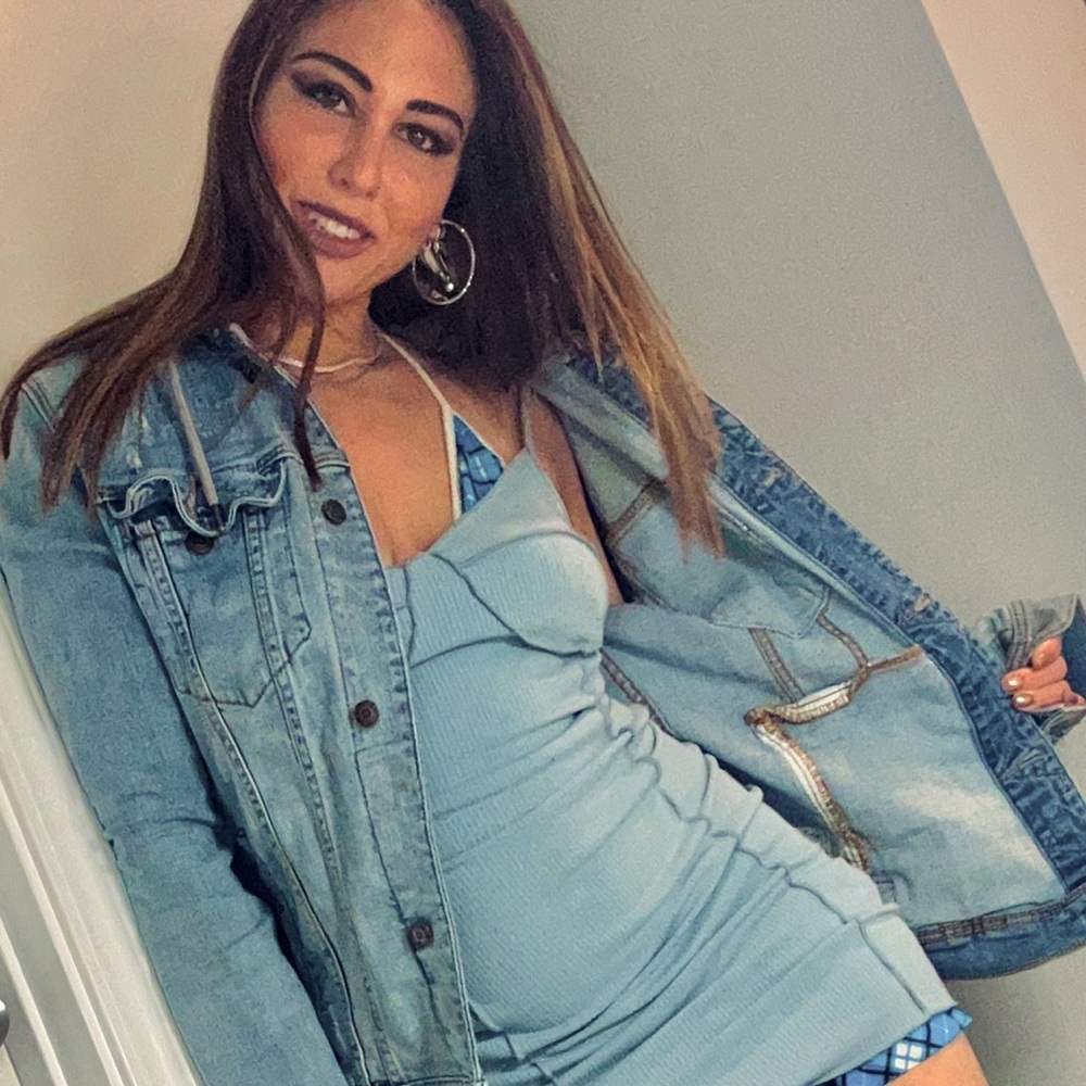 Meet your Posher, Nicole